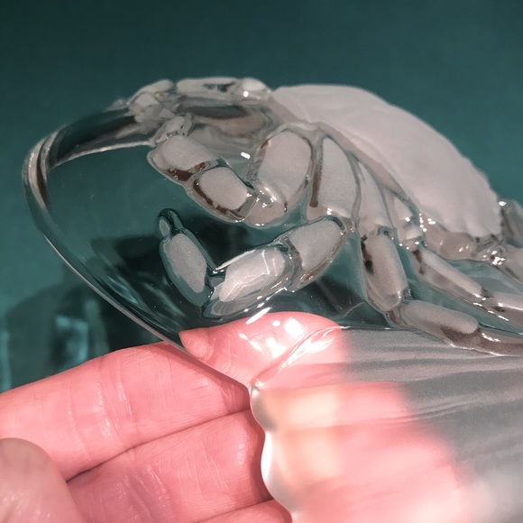 Mikasa “Sea Fare” frosted glass serving bowl/dish - Picture 5 of 5